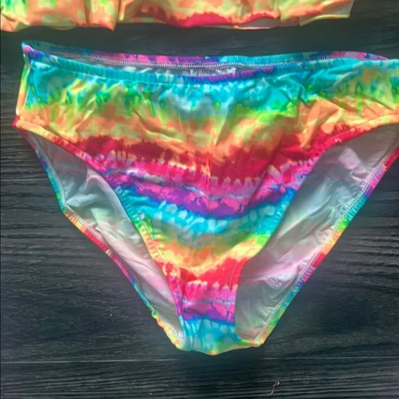 VENUS Red and Pink Tankini Swimwear - Picture 3 of 3